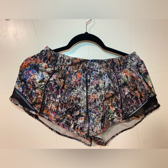 Lululemon Shorts - Picture 2 of 4